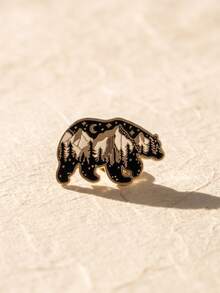 New Arrival Creative Cartoon Snowy Mountain Night Landscape Brown Bear Brooch Pin, In Stock Wholesale - Multicolor - View 1