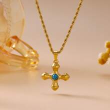 Colar de Corrente Grossa em Aço Inoxidável Banhado a Ouro 18K com Pingente de Cruz em Pedra Natural Fashion - Multicolorido - Visão 7