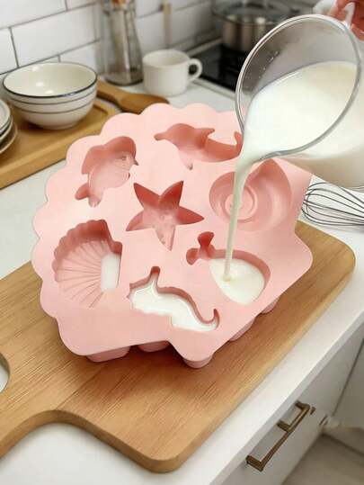 7-Cavity Pink Ocean Animal Silicone Mold With Random Color Silicone Dropper, Silicone, Non-Stick Easy Release, Heat-Resistant, Reusable, Soft Silicone Baking Mold For Making Chocolate, Candy, Caramel Cookies And Other Handmade Sweets To Meet Different Creative Needs