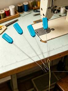 Long Sewing Machine Threader, Universal Home And Industrial Sewing Machine Threading Tool, Blue Plastic Handle Threading Needle Guide Device - Multicolor - View 4