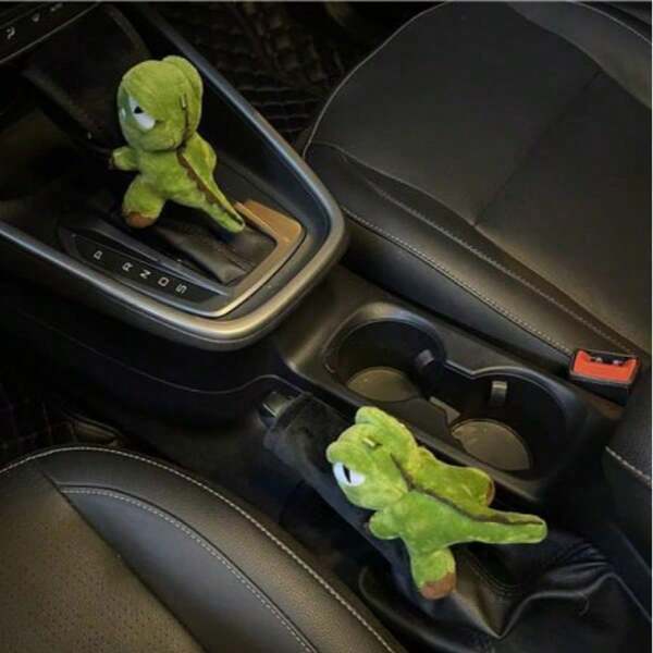 Juego de palanca de cambios y freno de mano estilo dinosaurio lindo - Decoración interior de coche universal suave, cálida y cómoda, antideslizante con buen agarre
