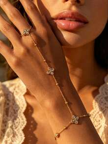 Elegant Lucky Four-Leaf Clover Zirconia Gold Finger Bracelet, Summer Beach, Women's Stainless Steel Jewelry, Bohemian Mom Gift, Daily Party Birthday Valentine's Day - Multicolor - View 3