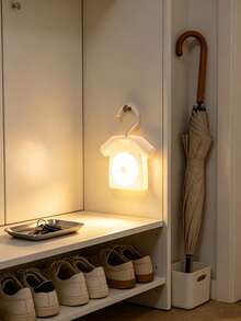 1pc Magnetic Hanging Clothes Shaped Motion Sensor LED Night Light, Bedside Auto Activate Sensor Lamp,Battery Powered, Attach To Metal Surfaces, Closet Cabinet Bedroom Hallway Indoor Decor Sensor Light - Clothes Hanger Lamp - View 4