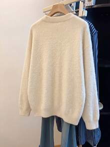 JIANHU Sweater Lengan Panjang Fleece Jacquard Motif Kucing Lucu dengan Kerah Bulat untuk Wanita - Putih - View 6
