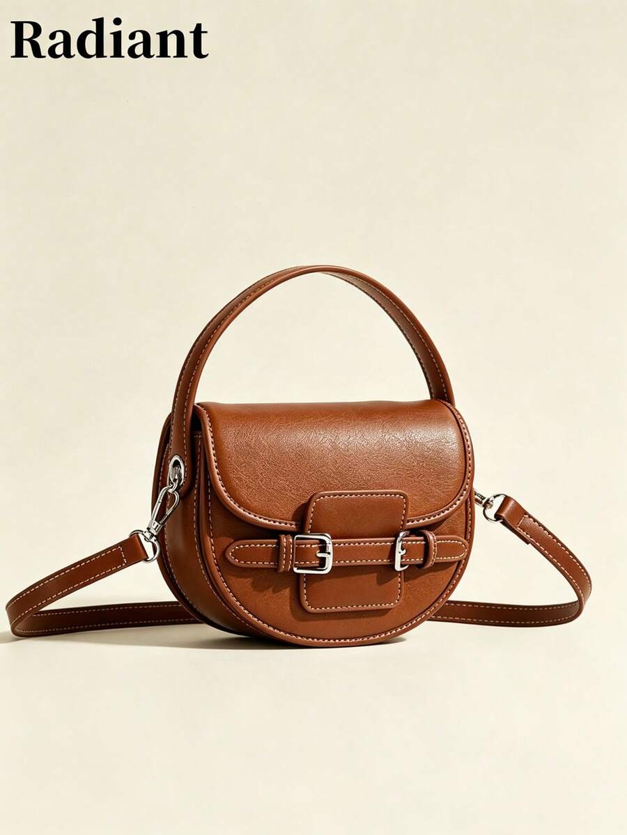 女款斜跨馬鞍包，純色PU皮革，雙扣可調節肩帶，休閒百搭，日常使用