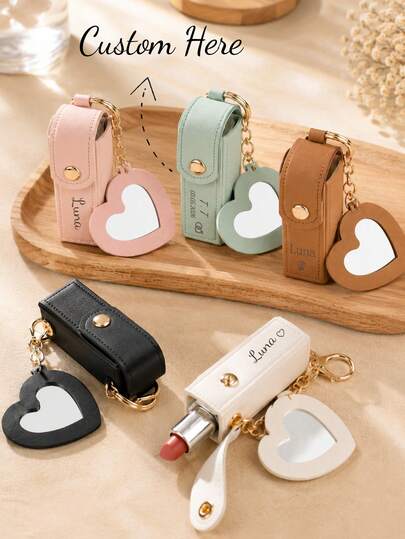 1 Peça Bolsa de Armazenamento de Batom Portátil Personalizada com Espelho e Chaveiro, Acessório Pendente de Suporte de Bálsamo Labial em Formato de Coração Minimalista Premium, Nome e Bênção Personalizáveis, Presente de Retorno para Madrinhas de Casamento, Presente para Namorada, Irmã, Dia das Mães, Dia dos Professores, Aniversário e Confissão