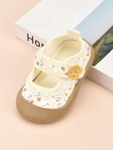 1 Pair Beige Floral Decor Ruffle Edge Baby Sneakers, Suitable For Autumn Indoor And Outdoor Wear - Beige - View 4