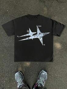 100% Cotton. New Men's T-Shirt, Y2K Print, Basic Black Loose Fit, With Distressed White Textured Star Main Print And Detailed Text Logos. - 黑色的 - 查看 1