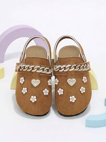 1 Par de Sapatos Mule Infantis com Corrente de Coração e Flor, Bico Fechado com Strass, Cor Camelo, Adequado para Uso Diário - Caramelo - Visão 3