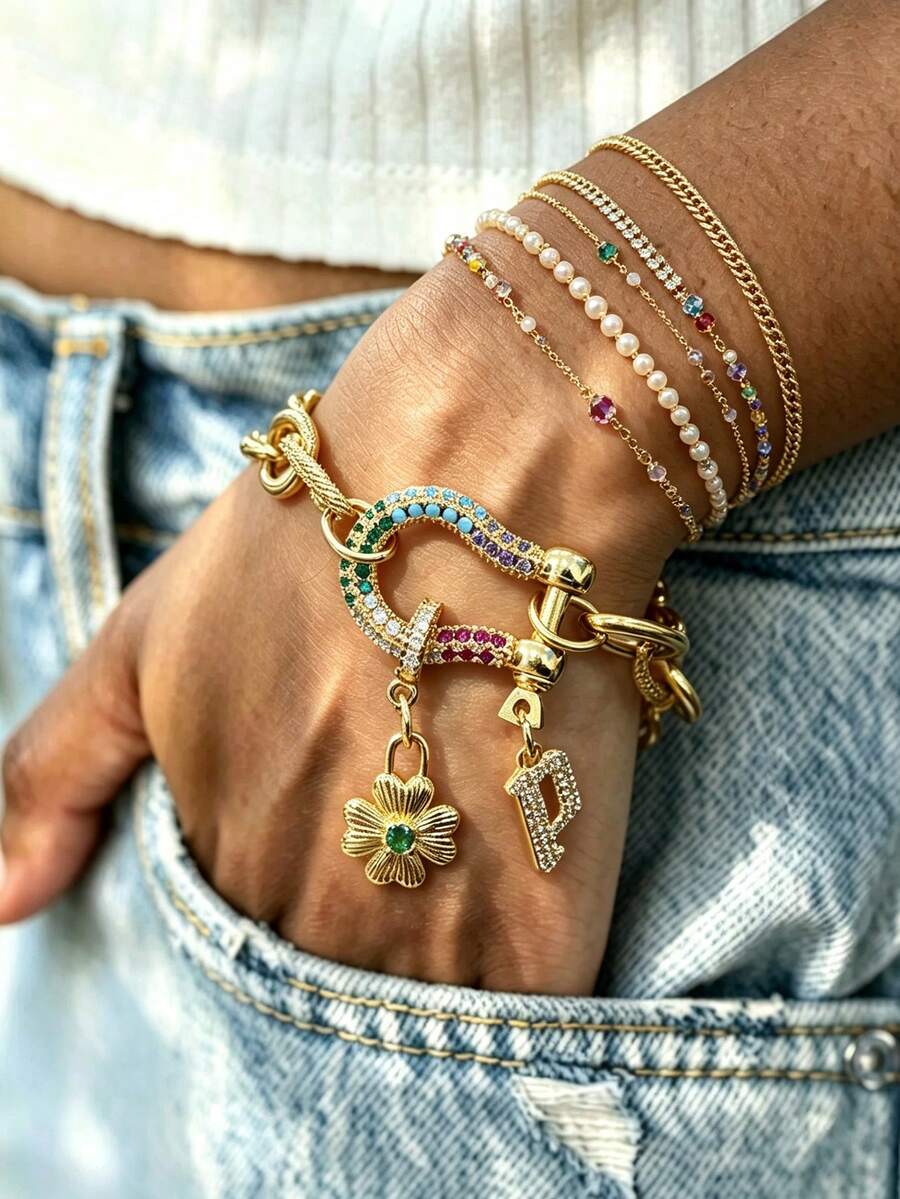 1pc Women's Elegant Letter Pendant Bracelet, Colorful Diamond Horseshoe Clasp, Four-Leaf Clover Pendant, Suitable As A Beautiful Gift For Women On Holidays - Multicolor - View 1