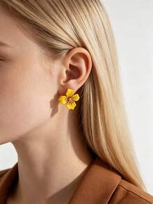 1 Pair Exquisite Glossy Colorful Blooming Four-Petal Flower Stud Earrings For Women - Flower Earrings - View 2