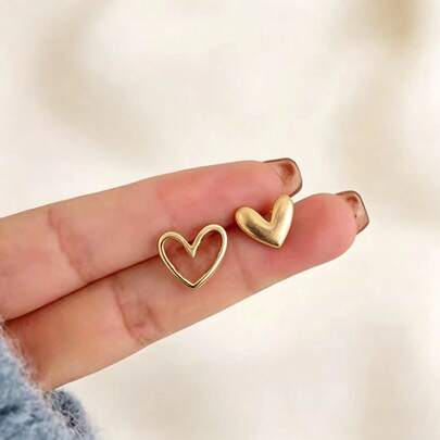 1 Pair European And American Cross-Border Fashion Elegant Sophisticated Asymmetric Hollow Heart Stud Earrings For Women, Suitable For Daily Wear, Vacation, Beach