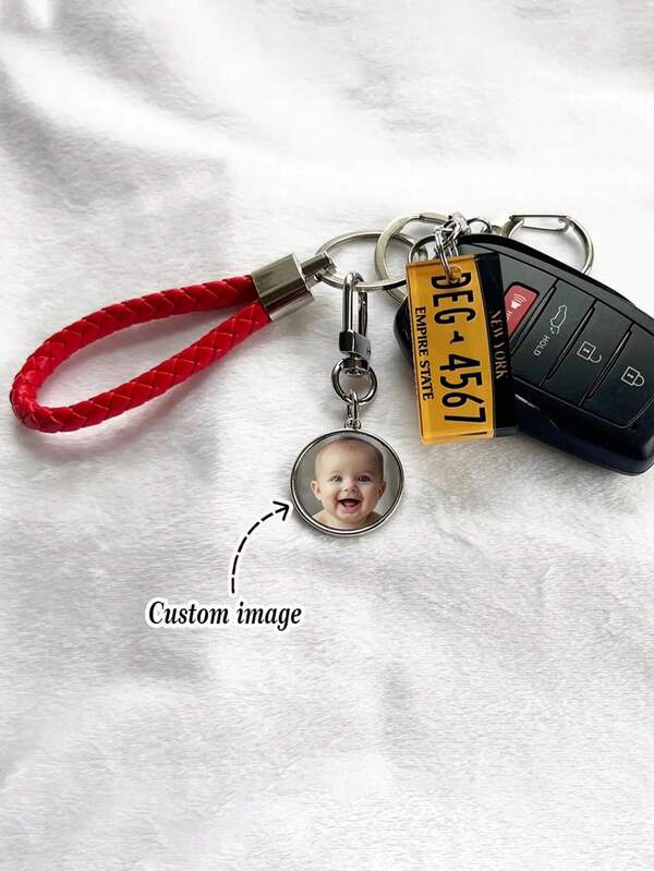 1PC Custom Personalized Round Metal Keychain Photo Keyring Photo Print Round Keychain Souvenir