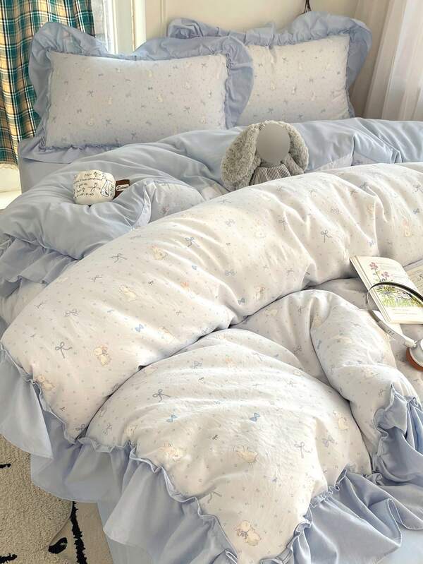 Blått sängklädesset med små blommor och volangkant, 4 delar, fransk landstil, andningsbart och mjukt för alla säsonger, inkluderar 1 påslakan, 1 lakan, 2 örngott, utan fyllning, lämpligt för sovrum, studentrum och hem, flera storleksalternativ, back to school-dekoration för studentrum och college
