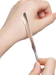 1pc Stainless Steel Foundation Mixing Stick, Dual-Ended Liquid Foundation Scraper, Makeup Light Therapy Gel Stirring Rod, Face Towel, Cotton Buds, Makeup Wipes - Silver - View 4