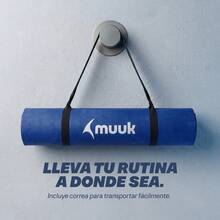 MUUK FITNESS Tapete de Yoga Foamy Antideslizante 150 x 59 cm | Esterilla Ligera de 8 mm con Correa de Transporte| Almohadilla para Rodillas y Codos | Material EVA Resistente, Ligero y Cómodo | Ideal para Ejercicio en Casa, Gimnasio, Parque, Viajes, Meditación y Estiramientos - Azul Rey - Ver 8