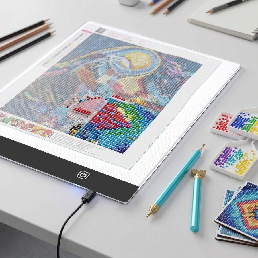 1pc A2/A3/A4/A5 Ultra-Thin High Transparency LED Light Pad, Tracing Light Box, Handmade Rhinestone Light Pad, Diamond Painting Dedicated Tracing Table; Standard USB Power Cable Included, 4 Fixing Clips Provided, Suitable For Diamond Painting, Animation Tracing, Calligraphy Tracing, Tattoo Transfer, Sketching, Patchwork Handmade Crafts And Other Scenarios.