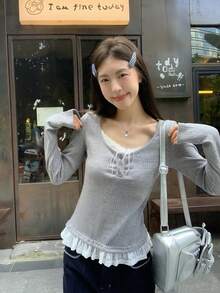 Kaos Lengan Panjang Wanita 2 in 1 dengan Motif Renda dan Patchwork, Atasan Lapisan Dasar yang Pas dan Menawan untuk Awal Musim Semi - Grey - View 4