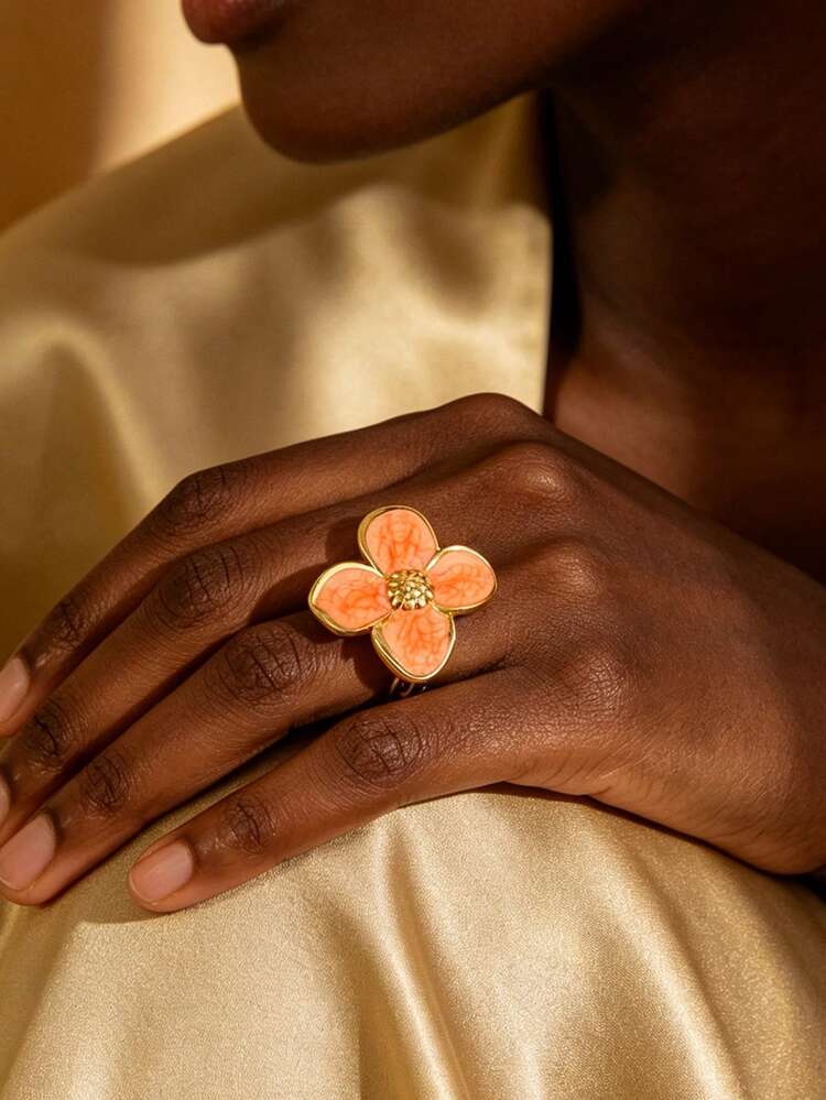 1pc Elegant Elegant Style Stainless Steel Clover Element Women's Single Ring Suitable For Dating/Vacation Wear - Yellow Gold - View 5