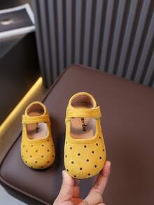New Girls' Minimalist Retro Polka Dot Decor Lightweight Anti-Slip Soft Flat Shoes, Casual Versatile Protective Walking Shoes For Toddlers - Yellow - View 3