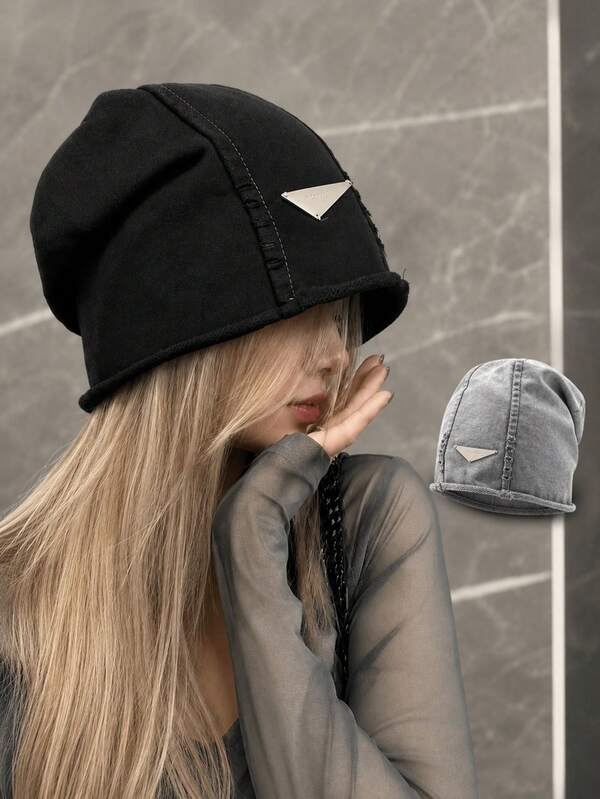 Mũ beanie phong cách đường phố Y2K trang trí tấm kim loại hình tam giác, gấu sờn, dáng rộng ôm đầu, mềm mại, kiểu hip-hop tôn dáng, mũ quấn đầu đa năng cho nữ, phong cách thường ngày