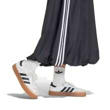 Adidas 三葉草女子經典條紋蓬鬆氣球裙運動半身長裙 - 黑與白 - 查看 4