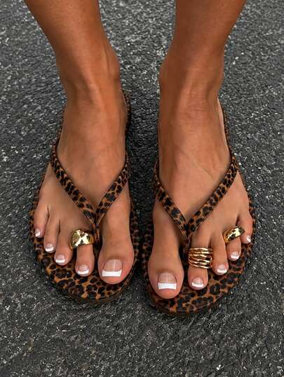 Ensemble de 3 pièces de bagues d'orteils géométriques exagérées en forme de C, style européen & américain, bijoux de pied minimalistes empilables à plusieurs couches, tenue d'été pour plage et vacances pour femmes