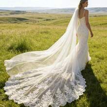 Véu de Noiva Catedral Elegante de 2 Camadas com Lantejoulas e Acabamento em Renda - Véu de Noiva Longo Branco Cintilante, Inclui Pente para Fácil Estilização, Adequado para Noivado, Casamento - Multicolorido - Visão 4