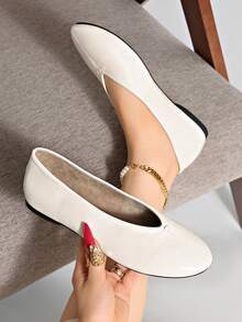 2026 Spring/Summer New Women's Bow Decor Ballet Flats - Beige - View 8