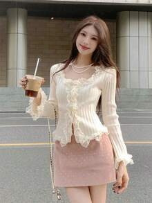 Cardigan Sweater Rajut Bergaris dengan Hiasan Renda Bergelombang, Lengan Panjang Pas Badan, Warna Beige, Atasan Elegan untuk Musim Gugur/Dingin, Cocok untuk Acara Santai dan Pesta. - Aprikot - View 4