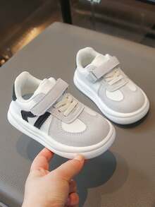 1 Pair White & Grey Colorblock Flat Casual Shoes For Kids, Retro Casual Shoes, Preppy Style, Suitable For Home And Outdoor Occasions - White - View 4