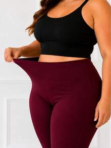Calça Legging Flare Flanelada Plus Size Boca de Sino Suplex - Vinho - Visão 4