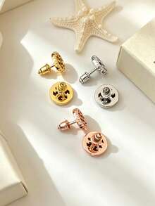 1 Pair New Round Snowflake Stud Earrings For Women, Classic Fashion Niche High-End Rhinestone Earrings For Ear Piercing - Small Hoop Earrings - View 1