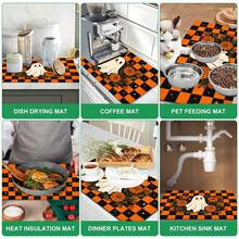 1 pieza Alfombrilla de drenaje de cocina de barro de diatomeas con patrón de fantasma de Halloween, alfombrilla absorbente de secado rápido y antideslizante para cafetera y secado de platos, adecuada para encimera de cocina y decoración del hogar festiva - Multicolor - Ver 7