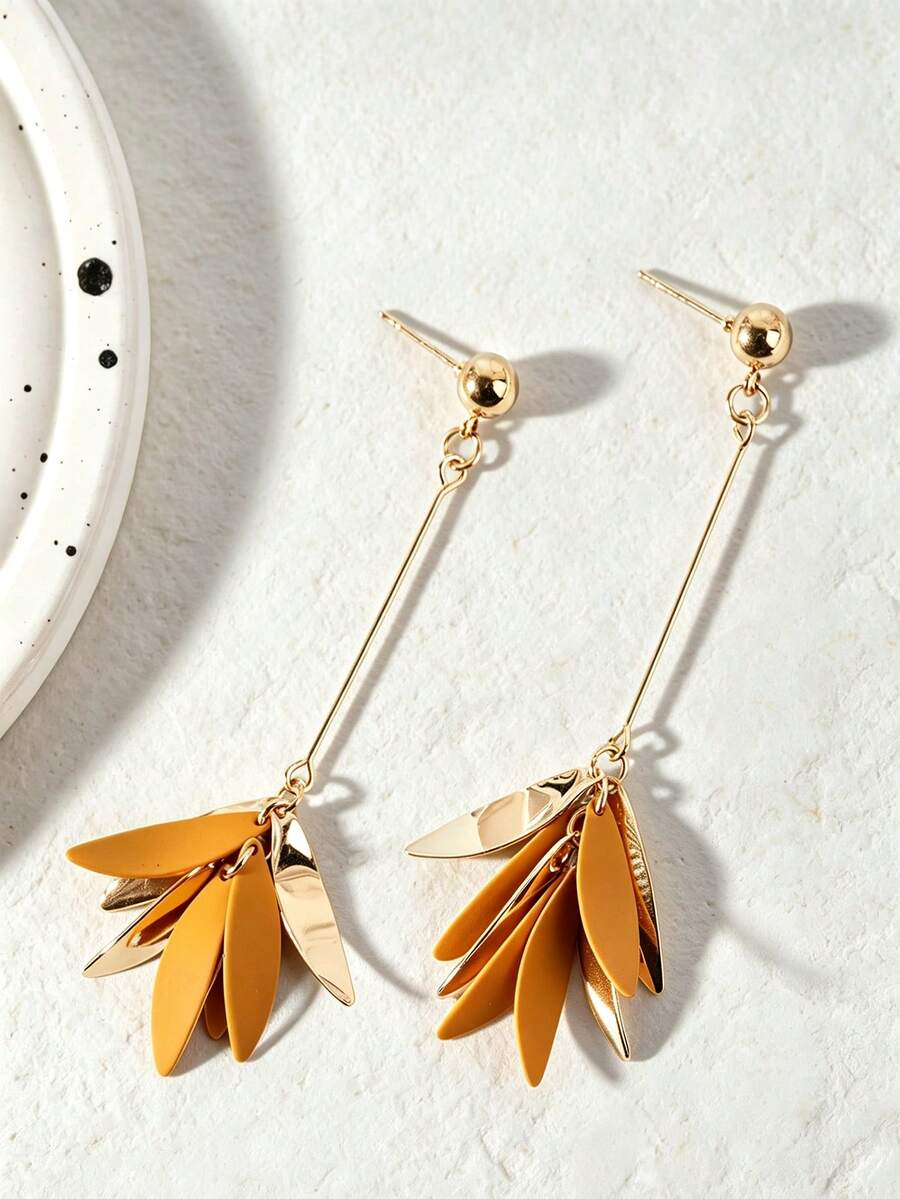 1 Pair Fashionable High-End Elegant Colorful Dopamine Inspired Petal, Leaf, Tassel Drop Earrings For Women, Delicate & Sweet, Suitable For Spring/Summer Beach Vacation Gifts - Turmeric - View 1