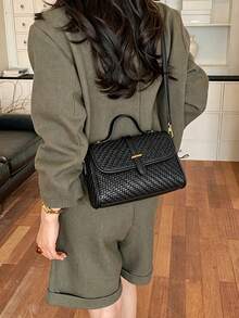 Women's Vintage Faux Leather Woven Texture Small Handbag, High-End Boston Small Bag, Versatile Shoulder Crossbody Commuter Bag - Black - View 4