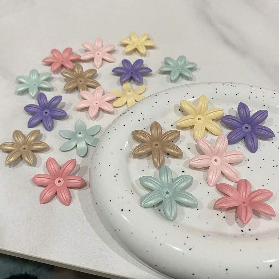 Acrylic Six Petal Flower Chrysanthemum Fantasy Gold Handmade DIY Material Wholesale Hair Rope Bead Jewelry Accessories Loose Beads