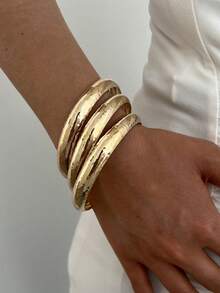 3pcs/Set Minimalist Elegant Wide Plain Metal Iron Gold-Tone Bangles, Suitable For Women's Daily, Party, Vacation, Wedding Wear And Gift - Gold - View 2
