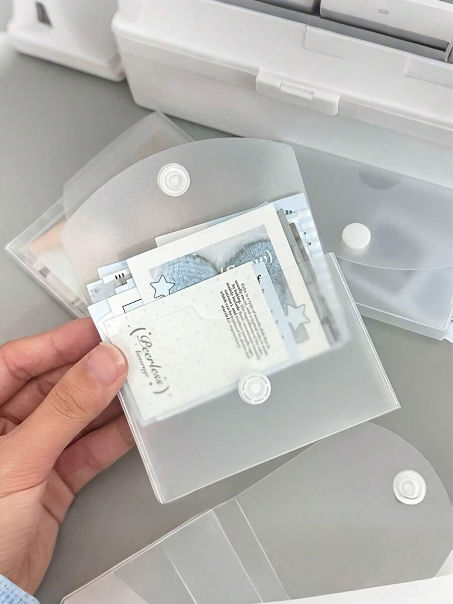 Frosted Desktop Card Sticker Storage Box, Transparent Rounded Corner Lid, Can Be Placed Horizontally Or Vertically, Transparent Frosted Snap-Lock Storage Box, Semi-Flip Lid Mini Card Dust-Proof Storage Box, Simple And Practical Office Storage Box, Card Storage Box.
