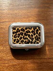 1PC Leopard Print Portable Square Multi-Functional Metal Ashtray Box, Fashionable Men's Thick/Thin Cigarette Outdoor Pocket Car Ashtray, Women's Small Portable Ashtray, Print Position May Vary - Multicolor - View 13