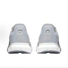 On Running Women Casual Athletic Shoes - 白色 - 查看 5