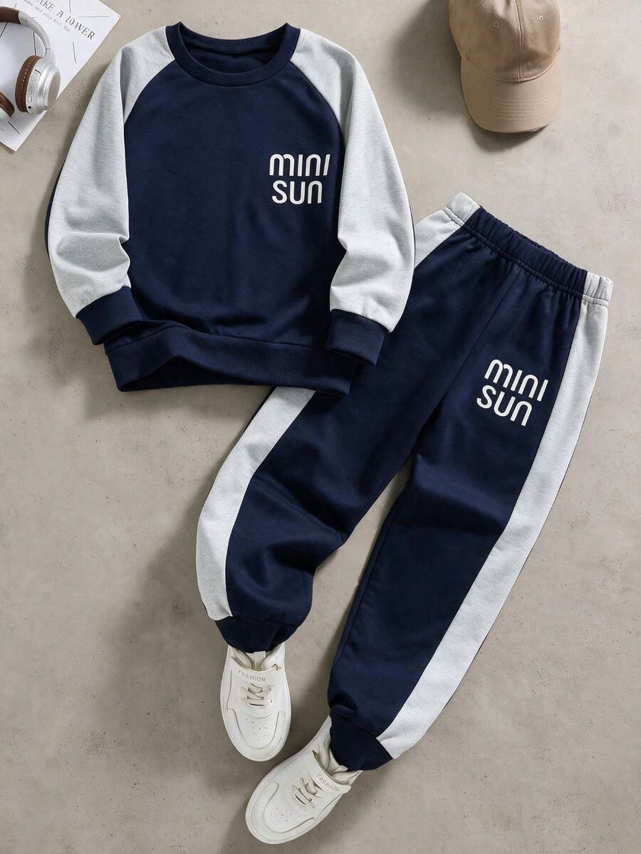 2pcs/Set Boys Casual Fashion Street Minimalist Retro College Style Colorblock Letter Print Graphic Crew Neck Long Sleeve Sweatshirt & Sweatpants Set, Autumn/Winter - Royal Blue - View 1