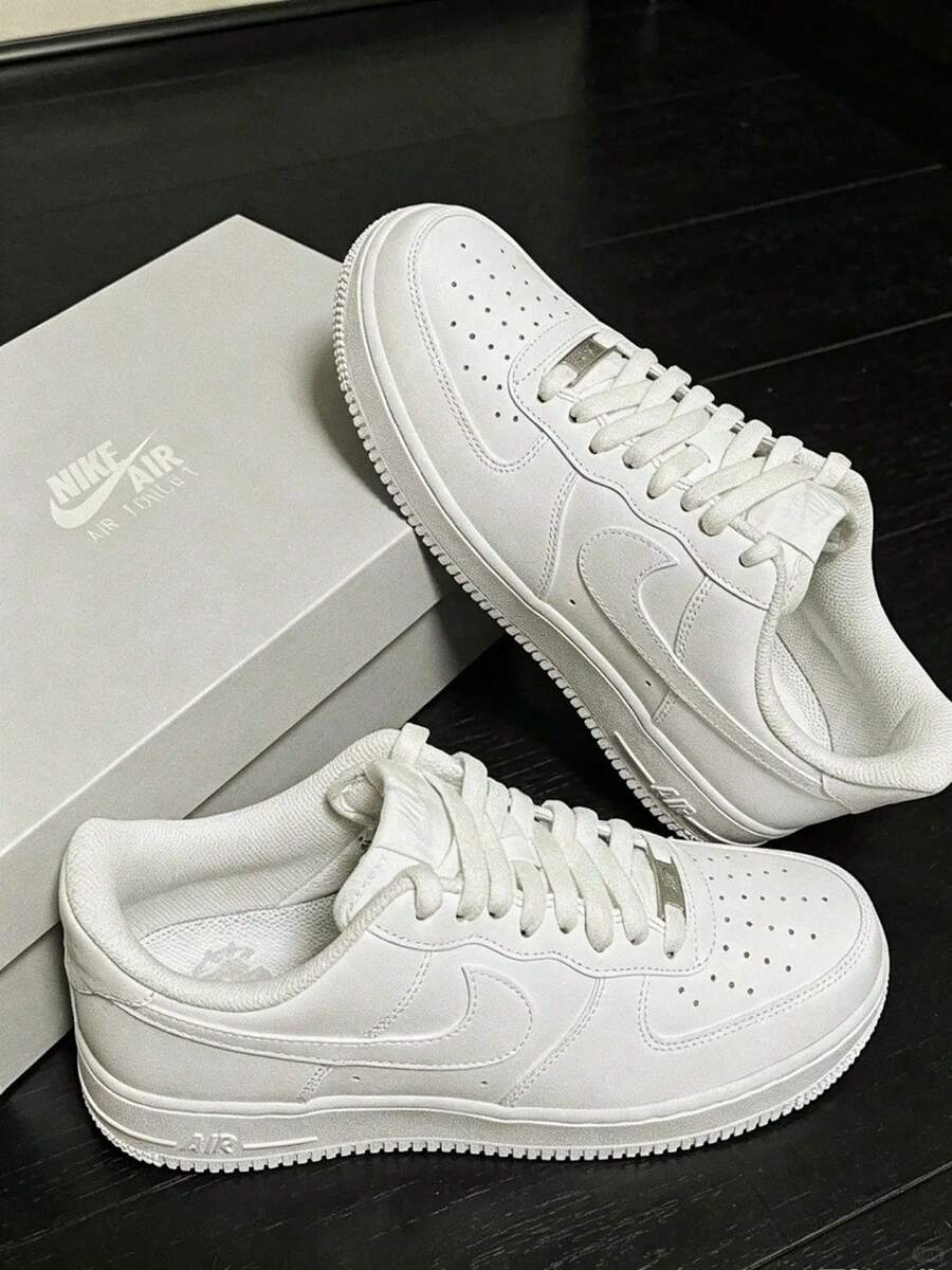 Nike Air Force 1 Low Pure White Leather Construction Durable Skate Sneakers - 白色 - 查看 1