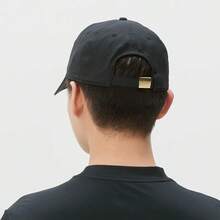 Topi Olahraga Nike DRI-FIT Cepat Kering, Topi Olahraga Ringan, Bernapas, dan Dapat Diatur untuk Pria dan Wanita, Topi Pelindung yang Dapat Diatur, FB5372-011 - Hitam - View 6