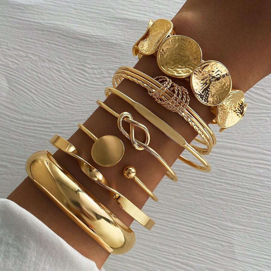7pcs Fashion Vintage Metal Twisted Smooth Rhombus Geometric Asymmetrical Punk Layered Bracelet Set - Gold - View 1