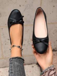 1 Pair Women's Autumn New Flat Slip-On Loafers With Fashion Bow, Plus Size Soft Sole Comfortable PU Leather Shoes, Versatile For All Seasons - Black - View 2