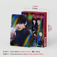2026<HOOLIGAN><SWIM> <BODY TO BODY>مجموعة بطاقات صور هولوغرافية ليزرية الجانب عالية الدقة، مع بطاقة لومو لونية حصرية شخصية - متعدد الألوان - مشاهدة 5