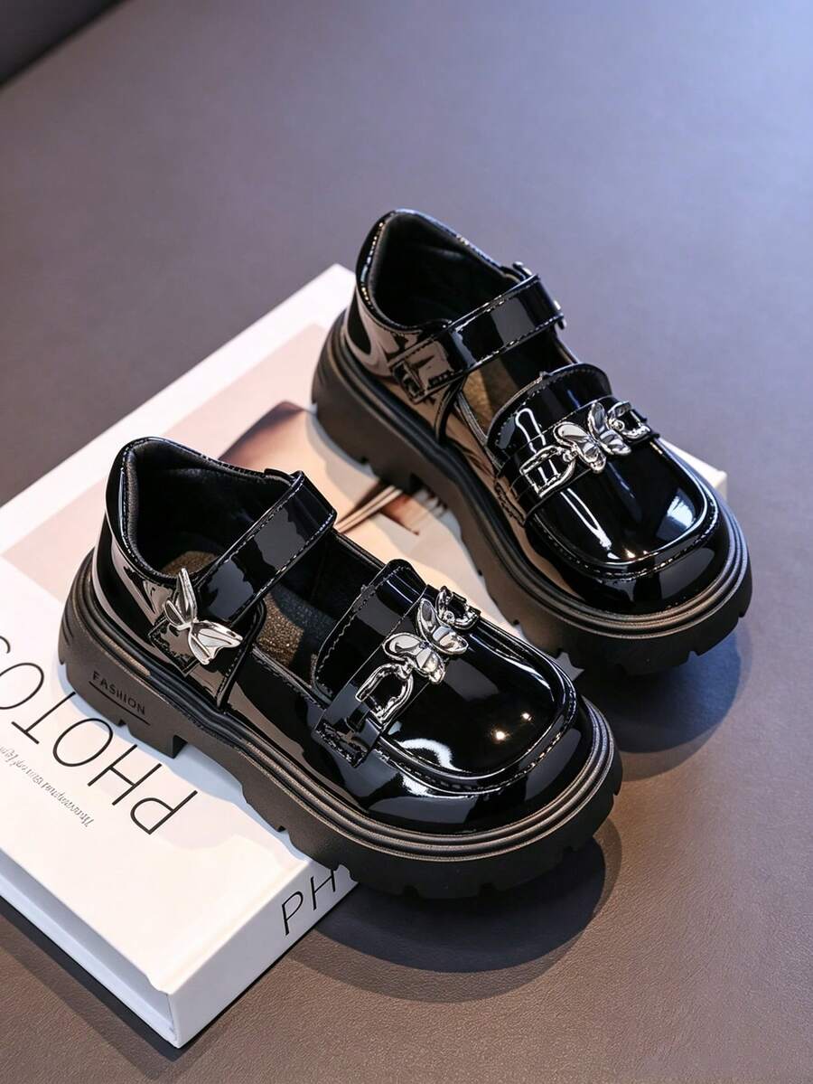 Girls' Academy Style Thick Sole Loafers, Butterfly Metal Decor, Hook And Loop Easy Wear, Versatile Retro Casual Flat Shoes - Black - View 1