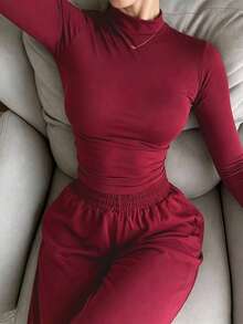 Autumn Women's Solid Color Minimalist Casual Set: Crew Neck Long Sleeve Top And Straight Leg Elastic Waist Pants (2 Pieces Set) - Burgundy - View 4