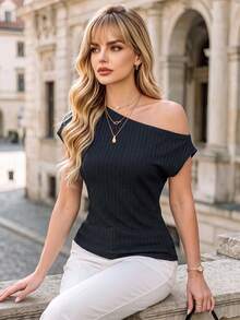 Atasan Kaos Rajut Bergaris Lengan Pendek Model Off Shoulder untuk Wanita - Hitam - View 6